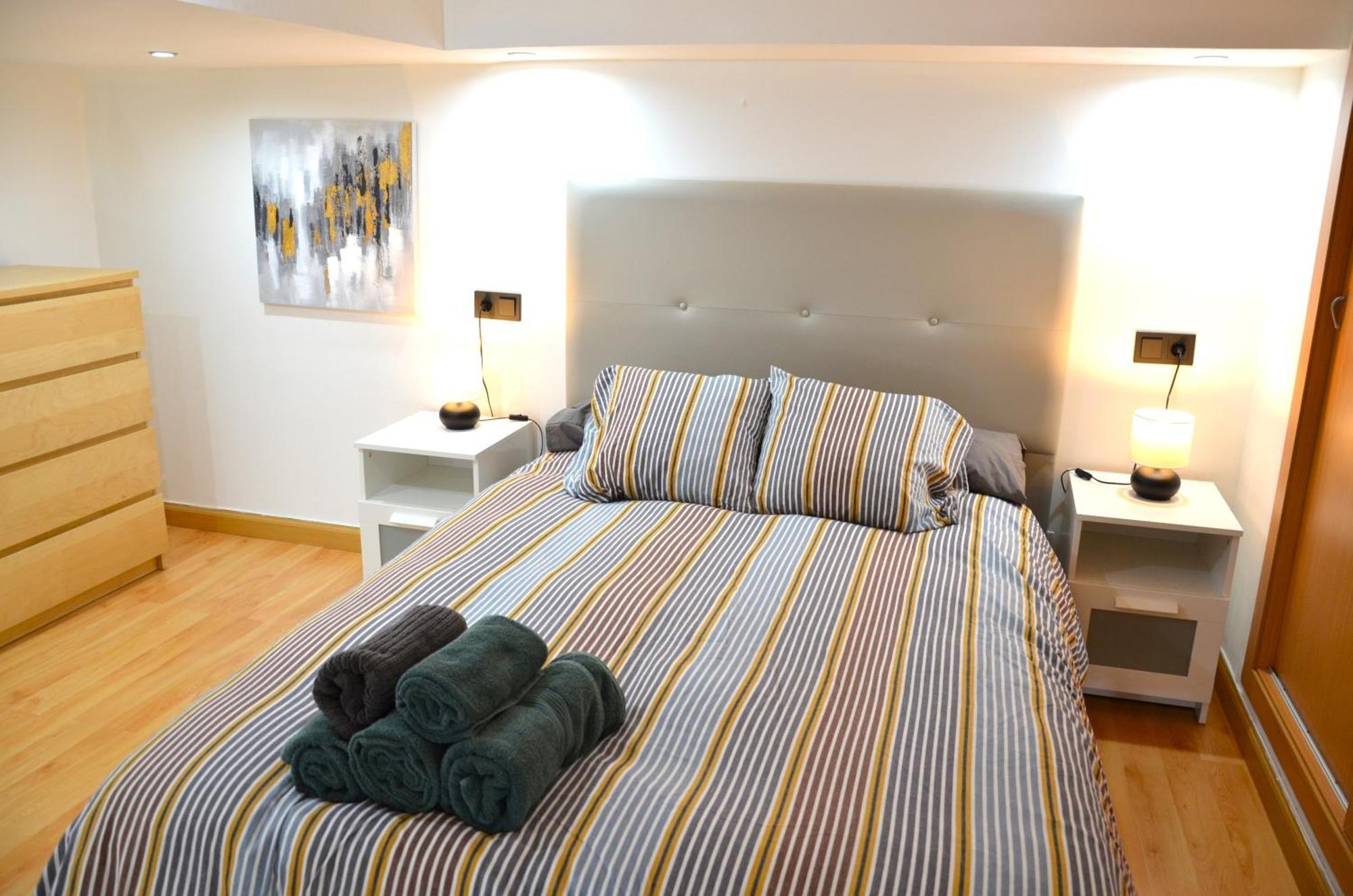 Apartamento Candalex En Malaga Exterior photo